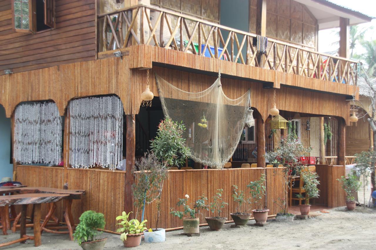 Soe Ko Ko Beach House & Restaurant Ngwesaung Exterior photo
